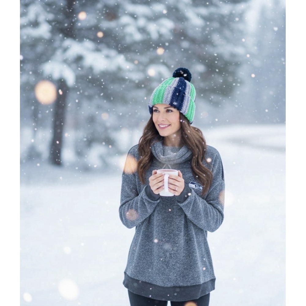 Seattle Seahawks Sweater Womens ‎ L Gray Bundle Backpack And Knit Hat Fan Pack